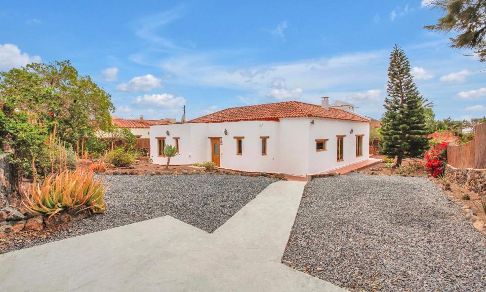 Villa Amrita La Oliva Exterior photo